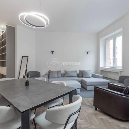 Milano: Bellissimo Appartamento In Pieno Centro Exterior photo