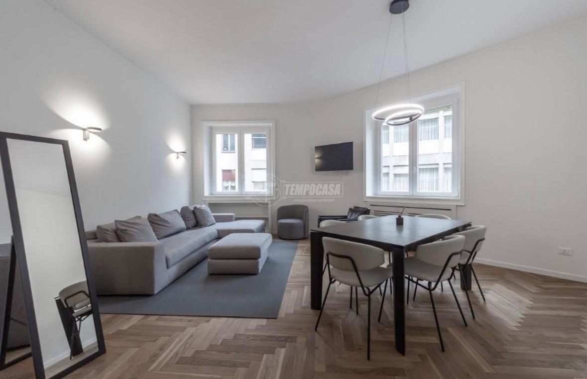 Milano: Bellissimo Appartamento In Pieno Centro Exterior photo
